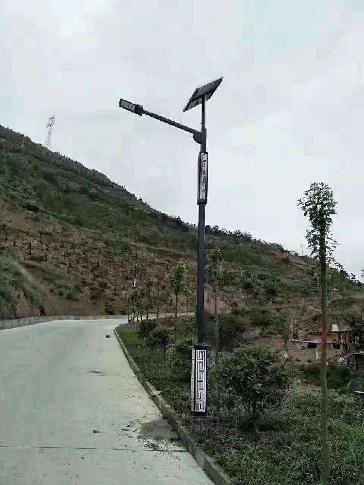 康马县仿古太阳能路灯
